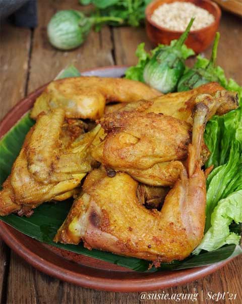 Resep Ayam Goreng Penyet Pedas Gurih Super Lezat Dan Mudah Cara Membuatnya Resep Istimewa