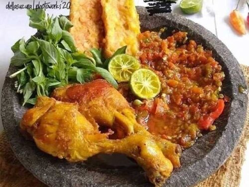 Resep Bumbu Ayam Goreng Ungkep Sederhana Praktis dan Super Gurih